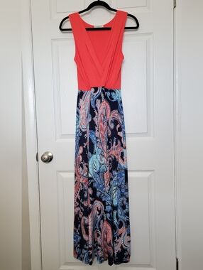 Gilli Knit Maxi Dress Size Small